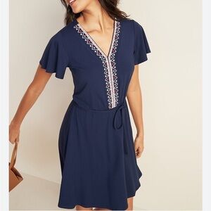 Old Navy Waist-Defined‎ Embroidered Tie-Belt Jersey Dress